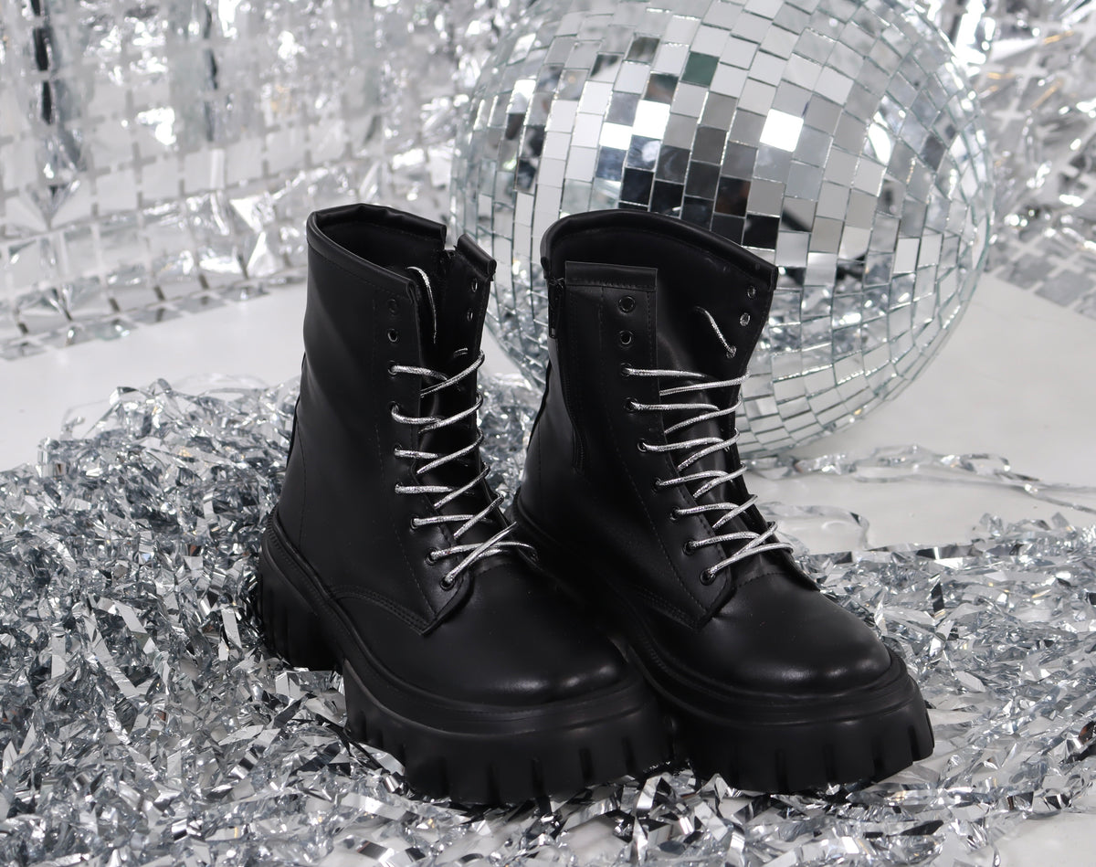 COMBAT BLACK SILVER